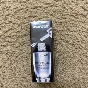 Lancôme ADVANCED GÉNIFIQUE LIGHT PEARL EYE SERUM